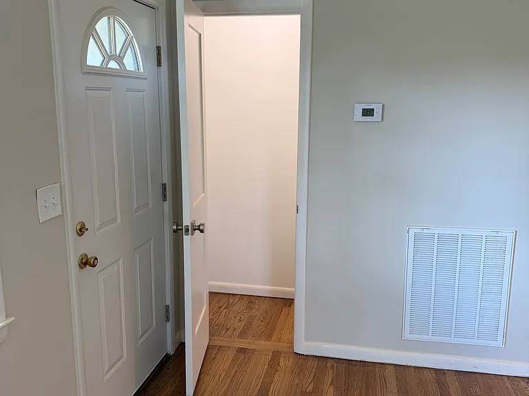 2825 Ridgemont Dr — Photo 21
