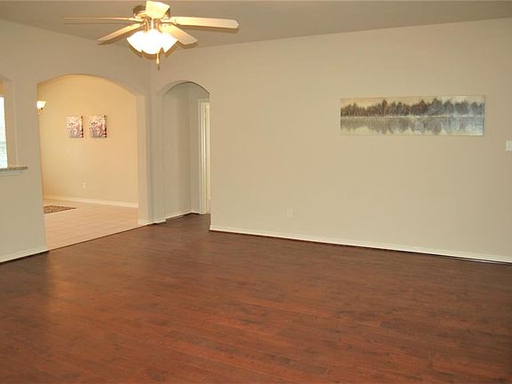 3rd image of 2009 Michelle Creek Dr