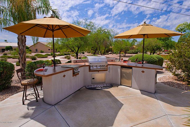 1st image of 15783 W Verde Ln
