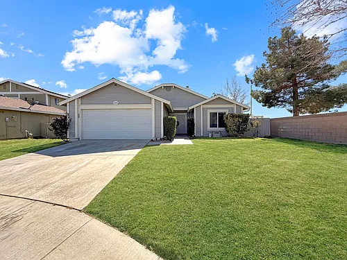 2500 Topaz Ln Photo 1