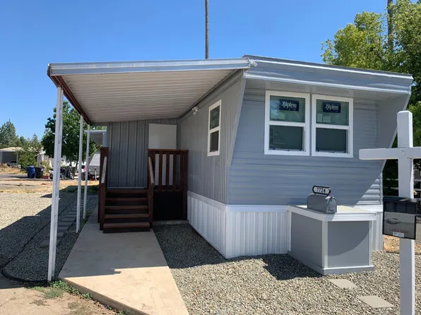 7724 Whispering Palms Dr, Sacramento, CA 95823