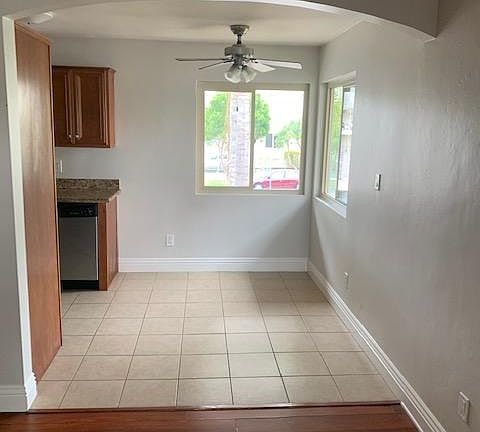 Eat in Kitchen/Dining Space