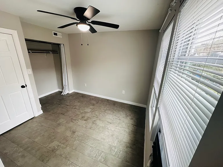 714 Evans St — Photo 17