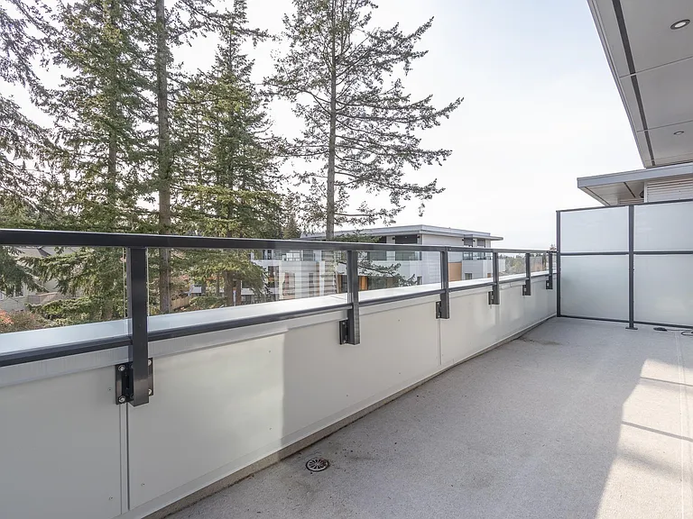 2635 King George Blvd #441 — Photo 18