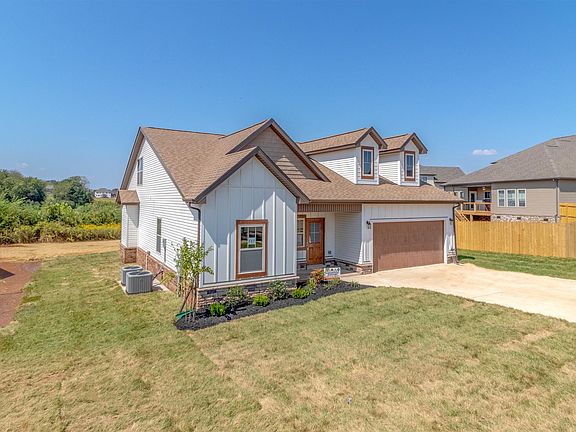 4th image of 447 Farmington Lot 447