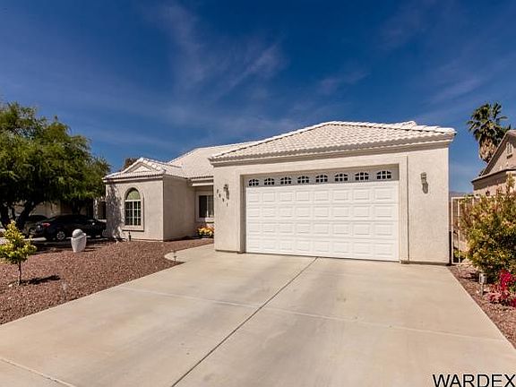 3rd image of 5691 S Desert Lakes Dr