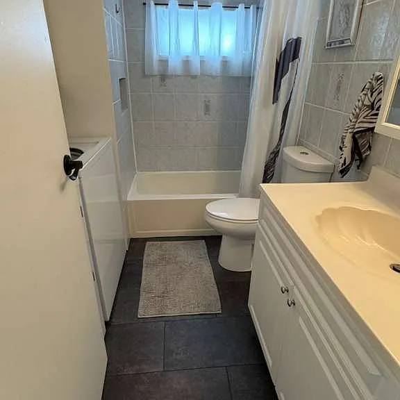 219 W Lake Dr — Photo 11