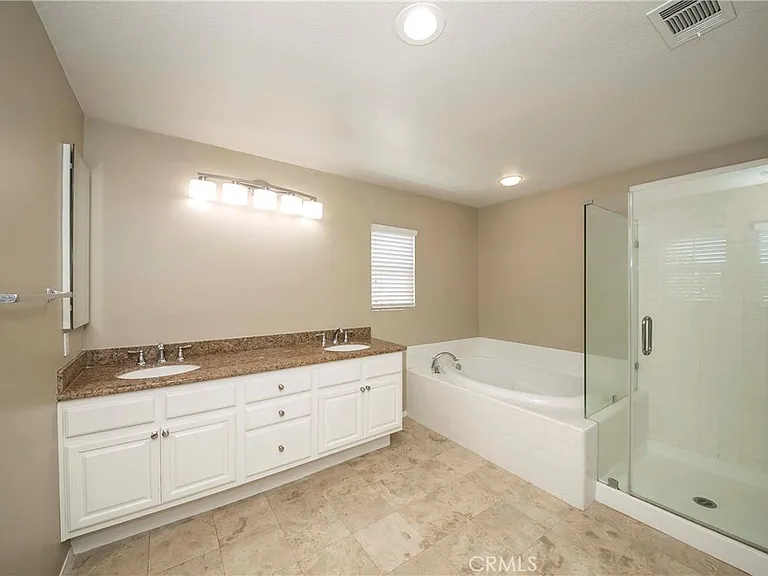 1285 Hopping St — Photo 11