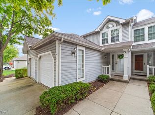 19415 Cyclone Dr, Cleveland, OH 44135