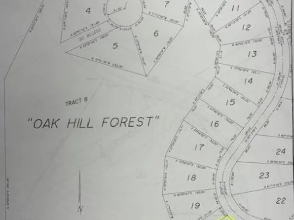 151 Oak Hill Forrest Dr, Eldon, MO 65026