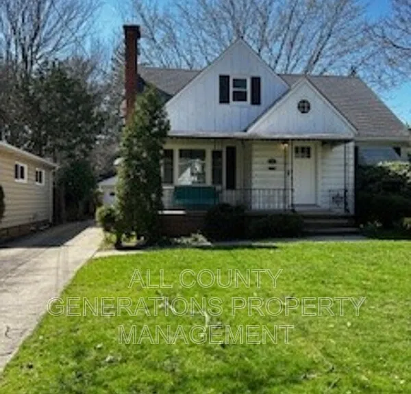 6558 Lawnwood Ave — Photo 1