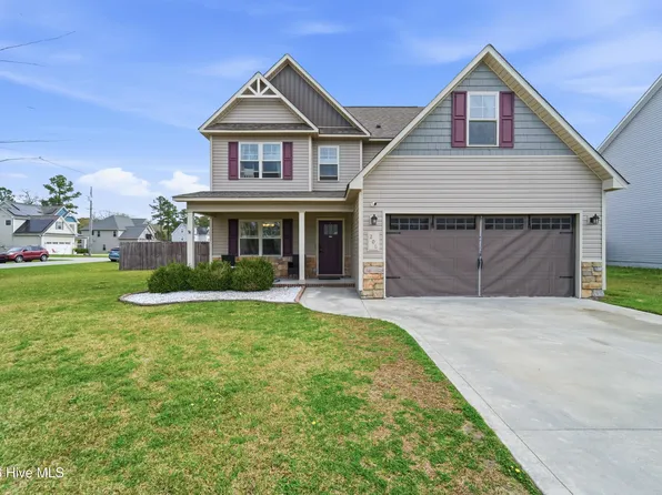 206 Zonnie Ln, Jacksonville, NC 28540