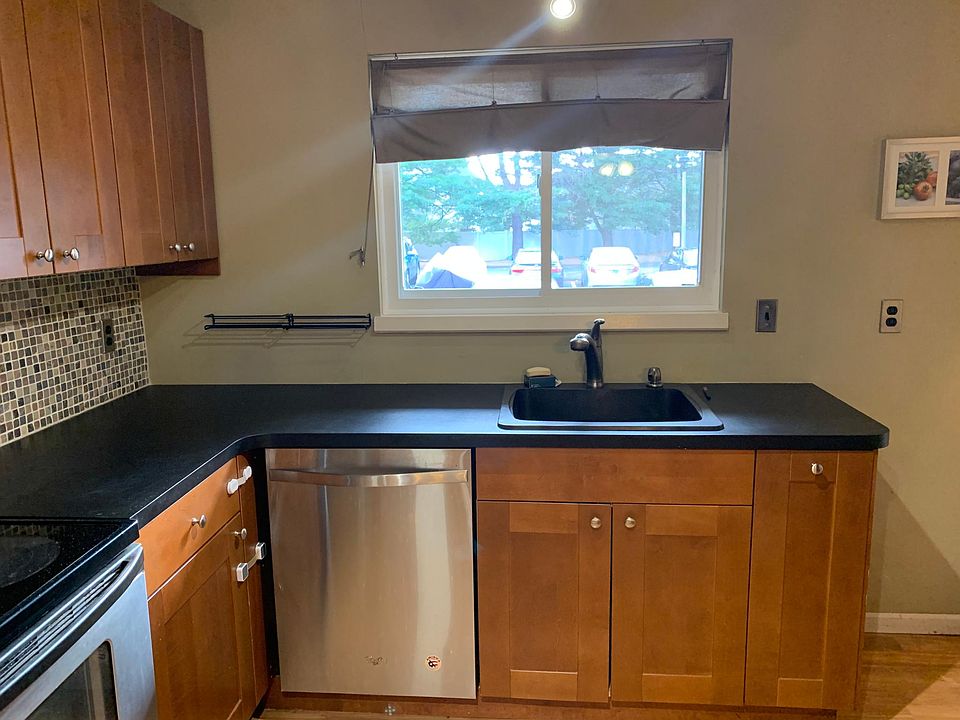 1st image of 26 Amato Dr APT H