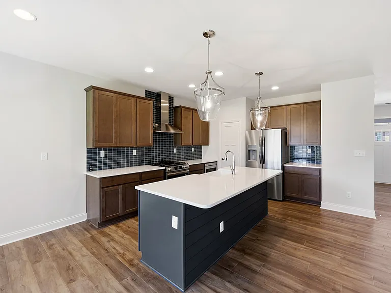 2869 Blackford Pkwy — Photo 10