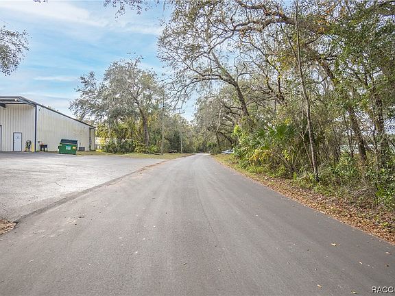 5th image of 1606 White Lake Dr