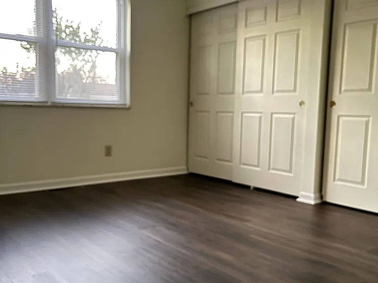 5075 River Rd — Photo 13