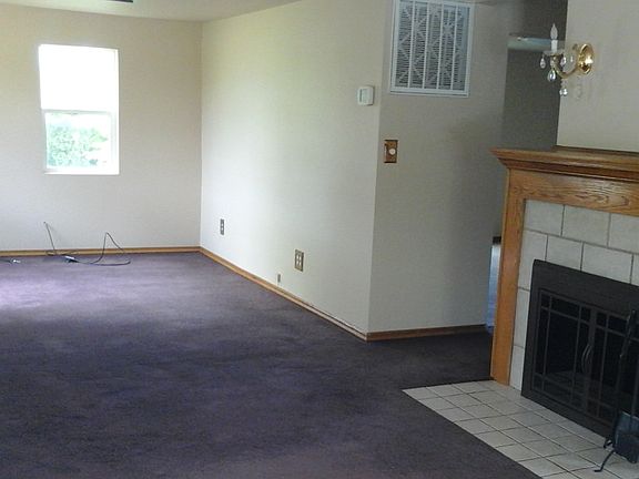3rd image of 2521 2nd St SE