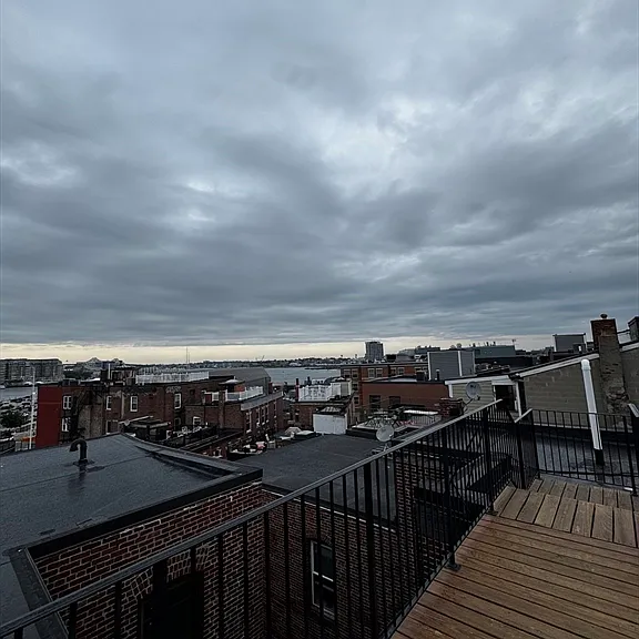 8 Battery St #6 — Photo 18