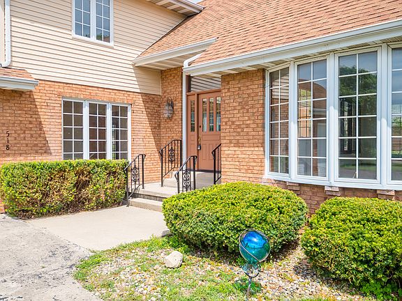 5th image of 518 Hager Dr