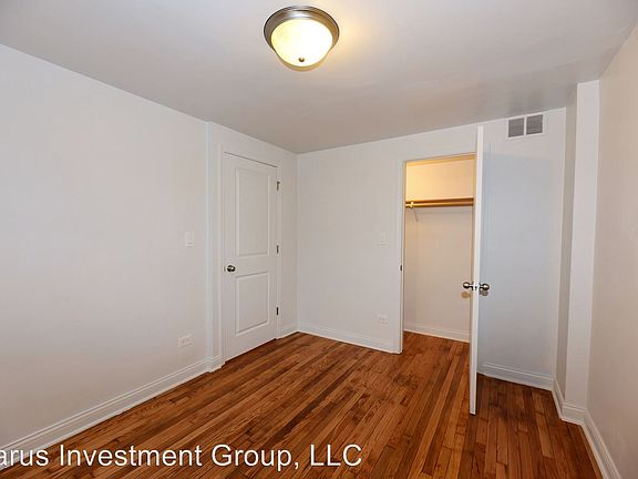 5th image of 4213 S Michigan Ave APT C