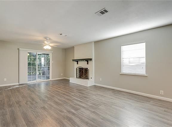 5th image of 5824 N Hills Dr
