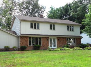 31770 Birch Cir, Solon, OH 44139