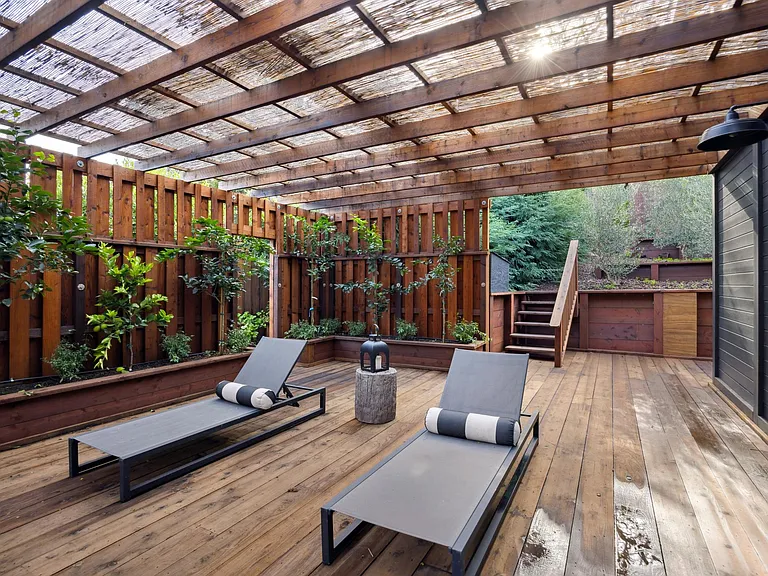 303 Bodega Ave — Photo 29