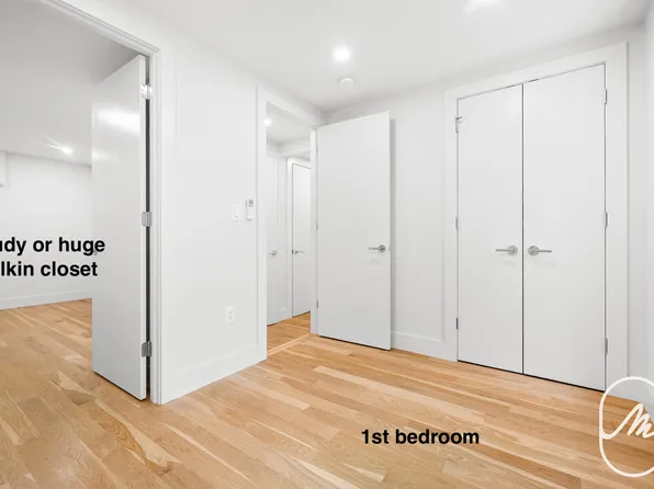 738 East 6th Street image 11 of 18