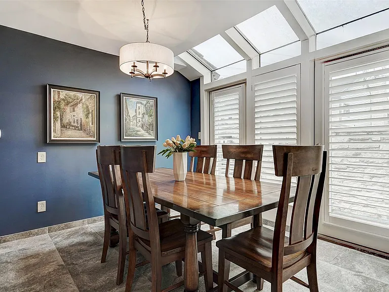 101 W Eagle Dr #101 — Photo 15