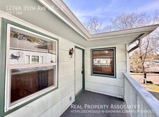 12746 35th Ave NE APT 1, Seattle, WA 98125