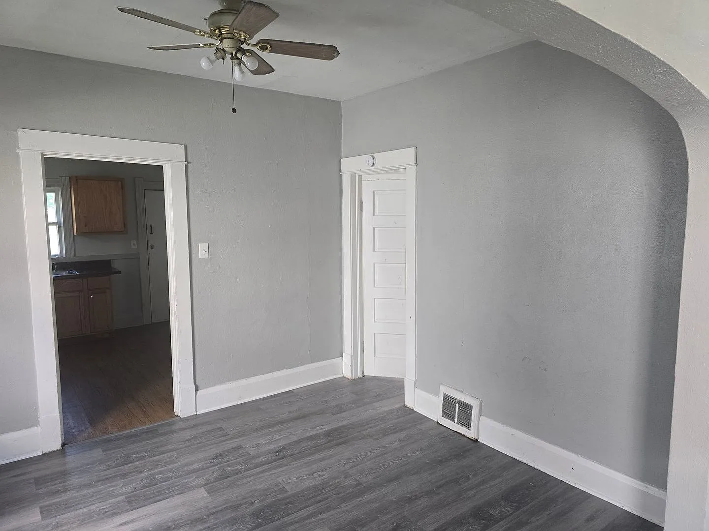 New On The Market....Drive By To Check It Out — Photo 4