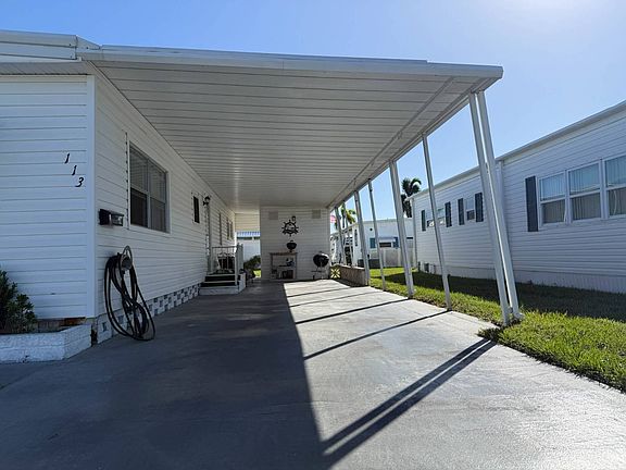 4th image of 113 Pier D