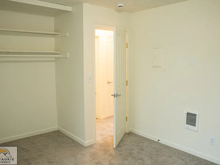 4545 SE Ina Ave #4 — Photo 6