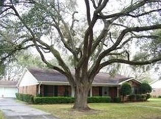 2525 Cypress Ln, Rosenberg, TX 77471