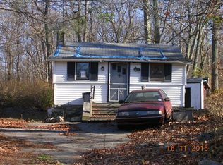 19 Bear Pond Trail, hopatcong, NJ 07843