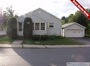 17 Ridge Ave, Warrensburg, NY 12885