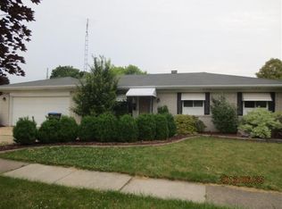 265 Wakefield Pl, Oregon, OH 43616