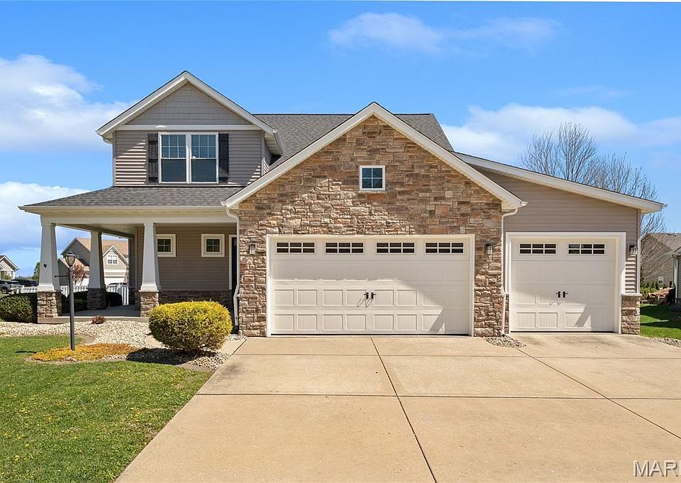 1st image of 3151 Birmingham Dr