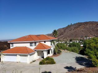 1160 Topper Ln, El Cajon, CA 92021