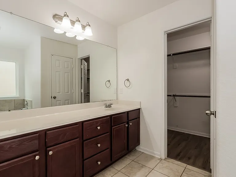 9962 Chimney Swift Ln — Photo 13