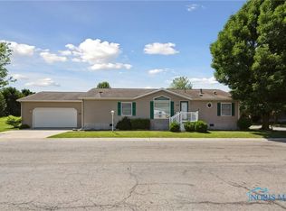 14900 County Road H UNIT 13, Wauseon, OH 43567