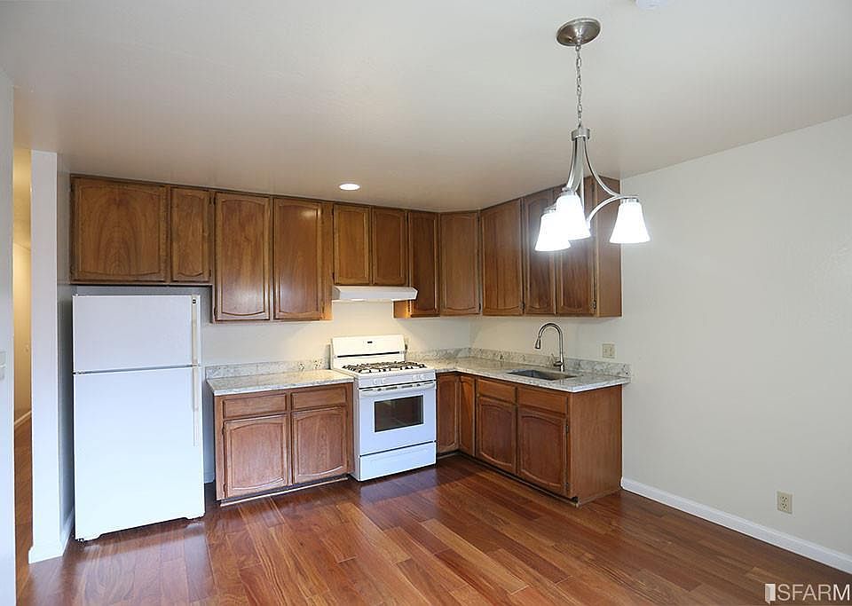 1st image of 291 30th St #B