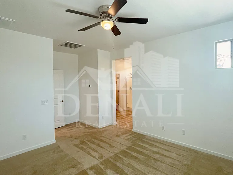 1365 W Bluejay Dr — Photo 15