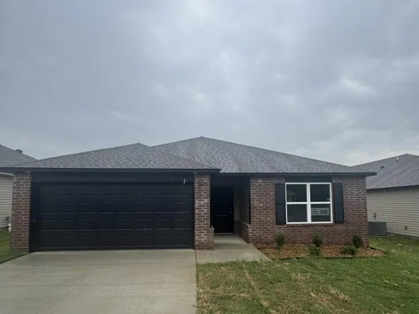 1620 Rambling Brook Dr, Benton, AR 72015