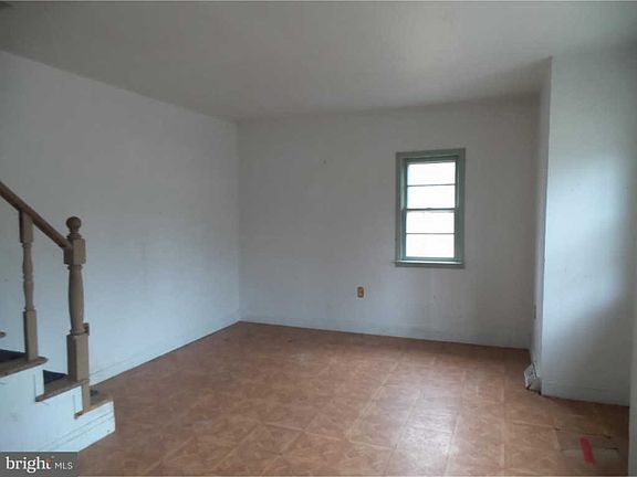 4th image of 95 Malaga Lake Blvd