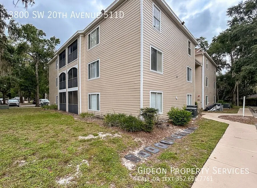 Building Photo - 3800 SW 20th Ave #511D