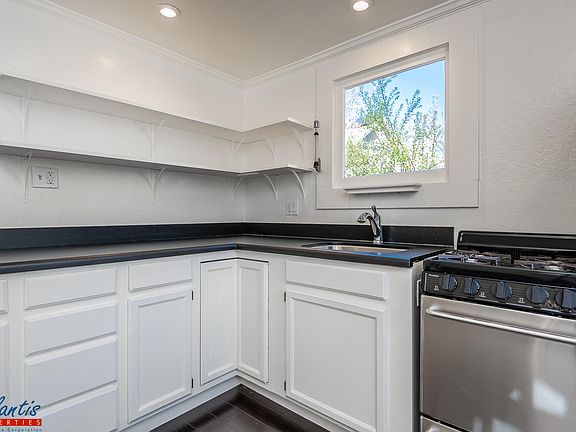 4th image of 100 Tait Ave APT 4