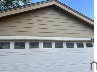 3605 Palomino Dr, Arlington, TX 76017