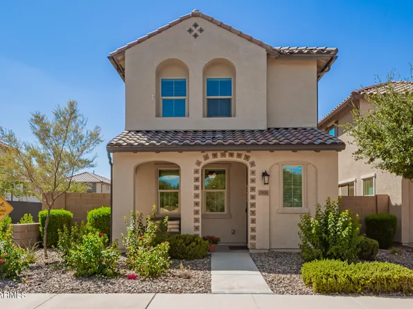 1936 S SENATE Street, Chandler, AZ 85286