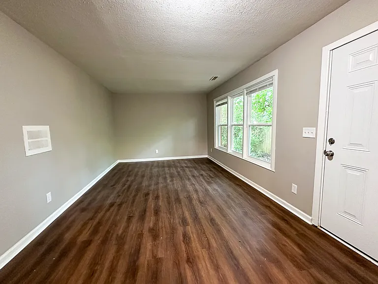 2634 Old Steele Creek Rd #A — Photo 6